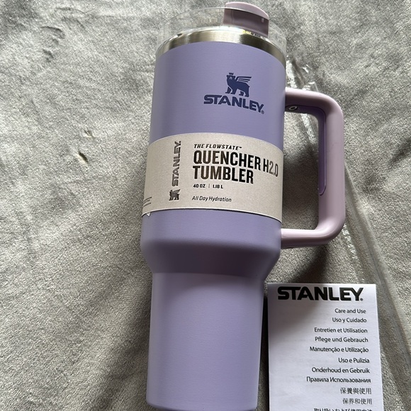 Stanley Purple Insulated Quencher Tumbler 40oz - Picture 2 of 12